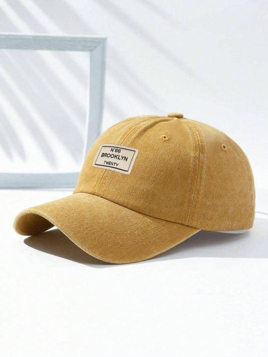 1Pc Unisex Outdoor Fashionable Adjustable Washed Baseball Cap with Light Gray Fabric Patch Casual